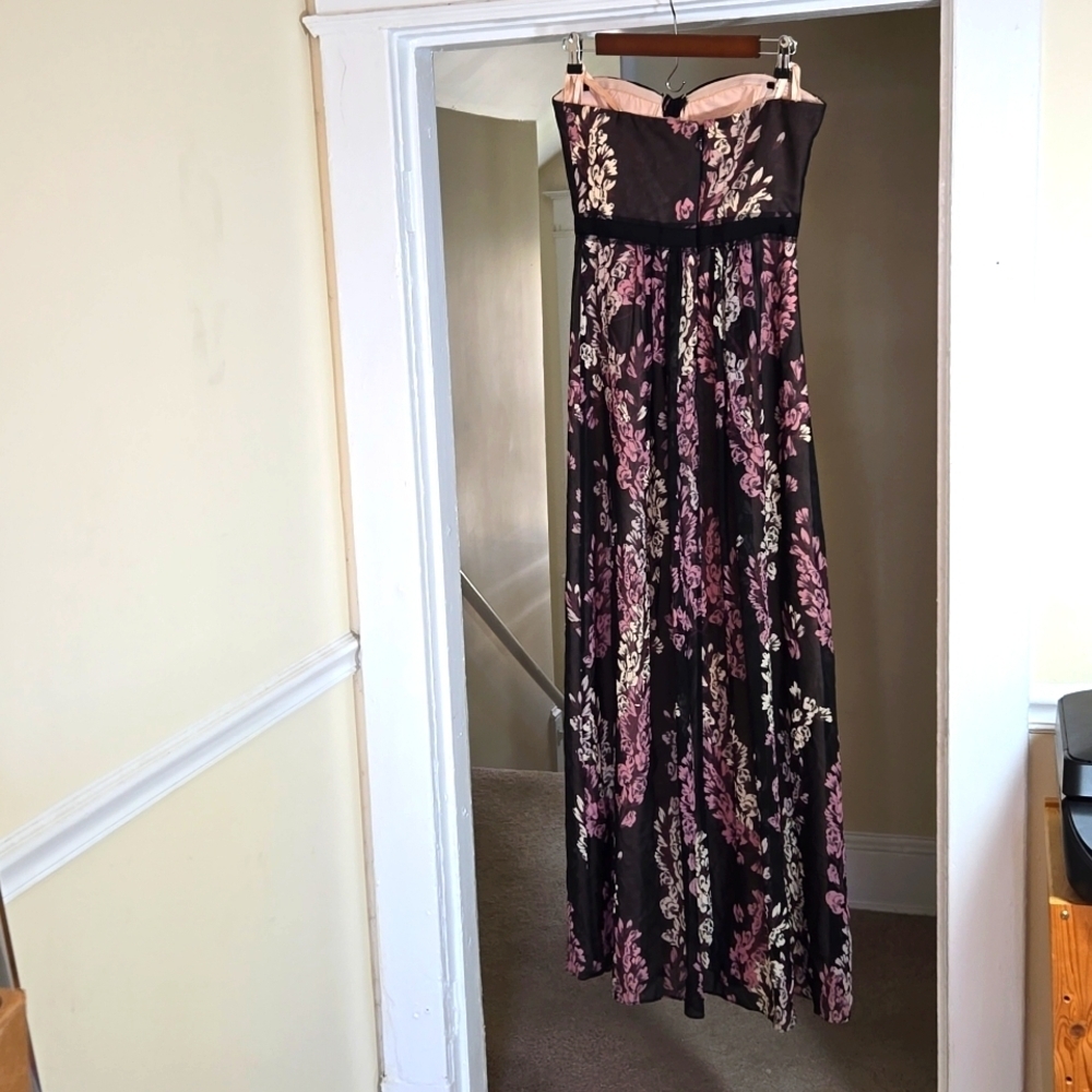 BCBGMAXAZRIA Amber Strapless Floral Print Sheer Contrast Gown | Size 2 - Picture 8 of 17